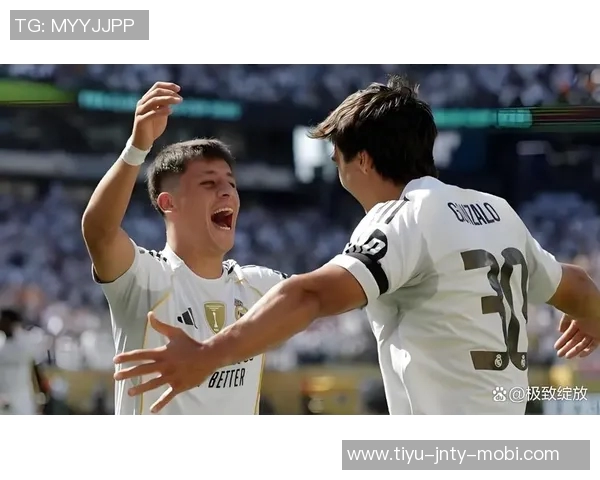 居莱尔助攻数据惊人九成投喂姆巴佩展现默契配合 居莱尔助攻数据惊人九成投喂姆巴佩展现默契配合