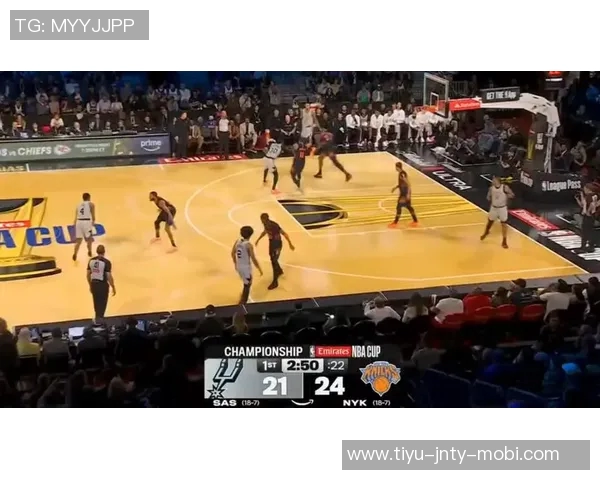 文班亚马半场替补表现稳健11分钟内贡献7分4板正负值1展现潜力 文班亚马半场替补表现稳健11分钟内贡献7分4板正负值1展现潜力