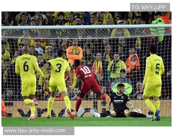 多特蒙德对曼城球员鲍勃的兴趣尚未促成交易进展